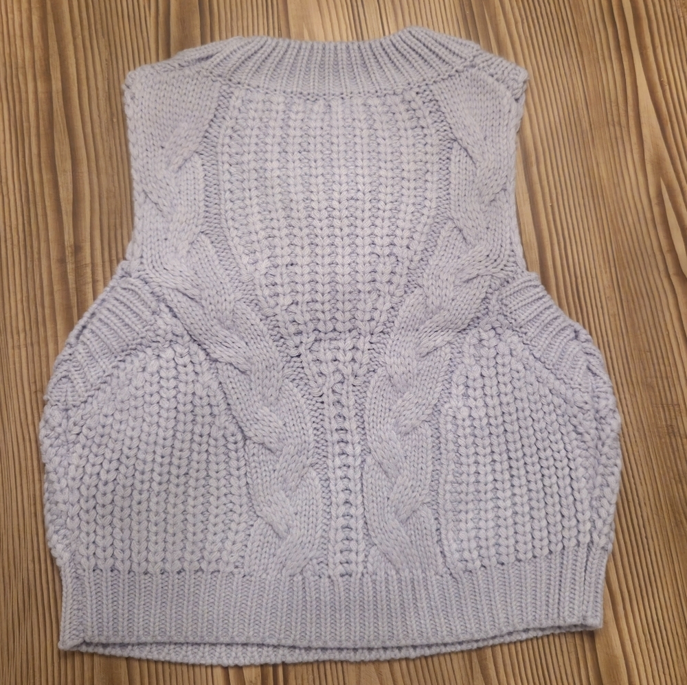 Le Lis Light Blue Cable Knit Sweater Crop Top - Picture 7 of 8